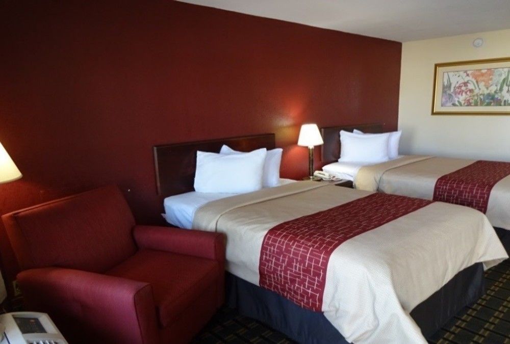 Red Roof Inn & Suites Greenwood, Sc Exterior foto